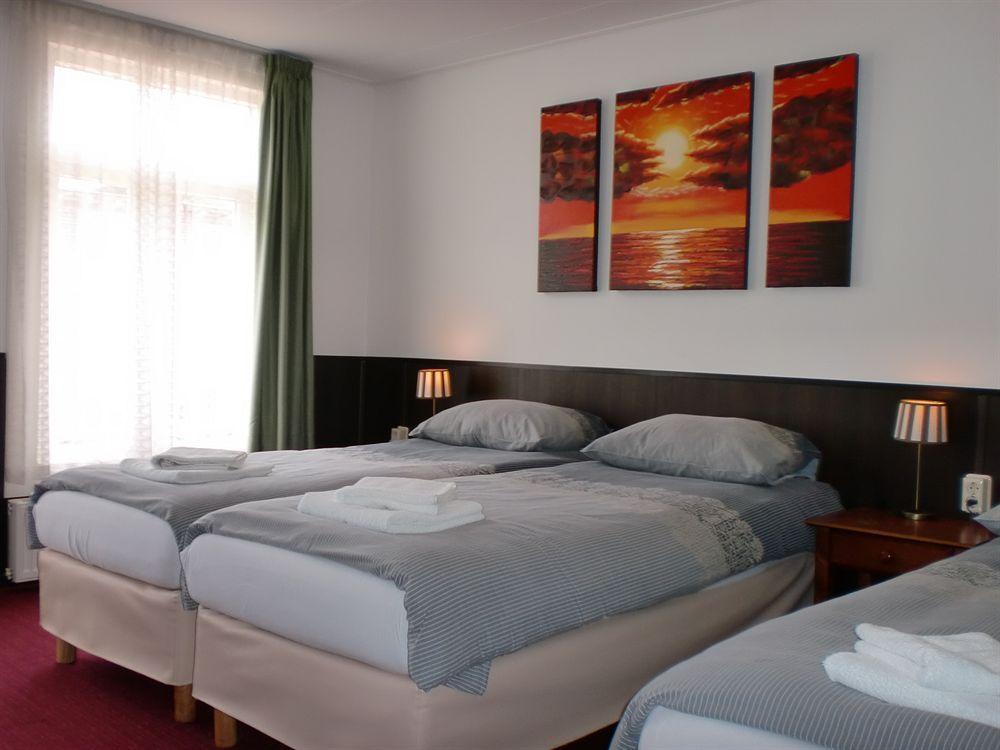 Hotel Randenbroek アーメルスフォールト エクステリア 写真