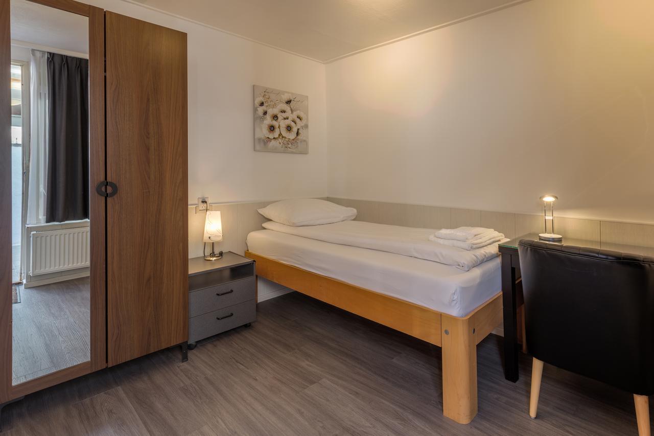 Hotel Randenbroek アーメルスフォールト エクステリア 写真