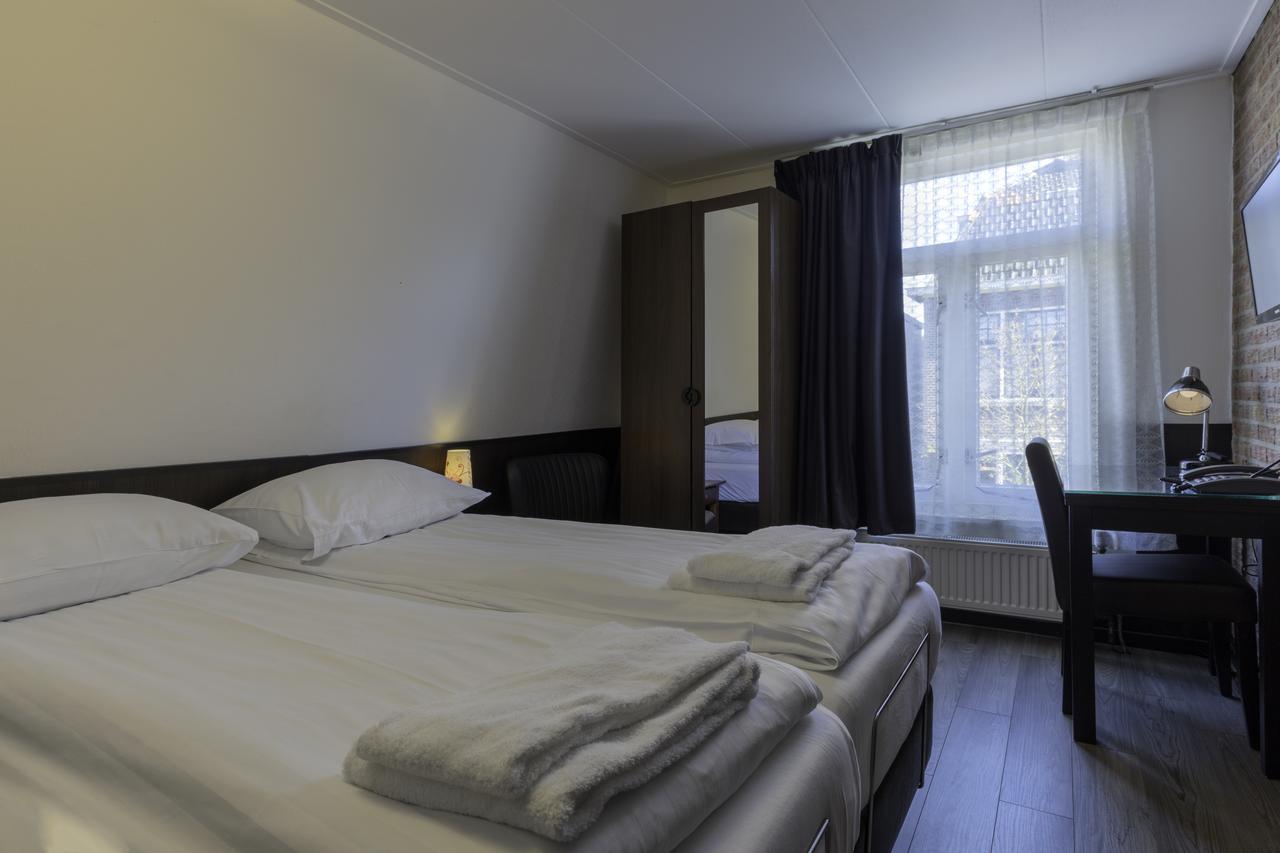 Hotel Randenbroek アーメルスフォールト エクステリア 写真