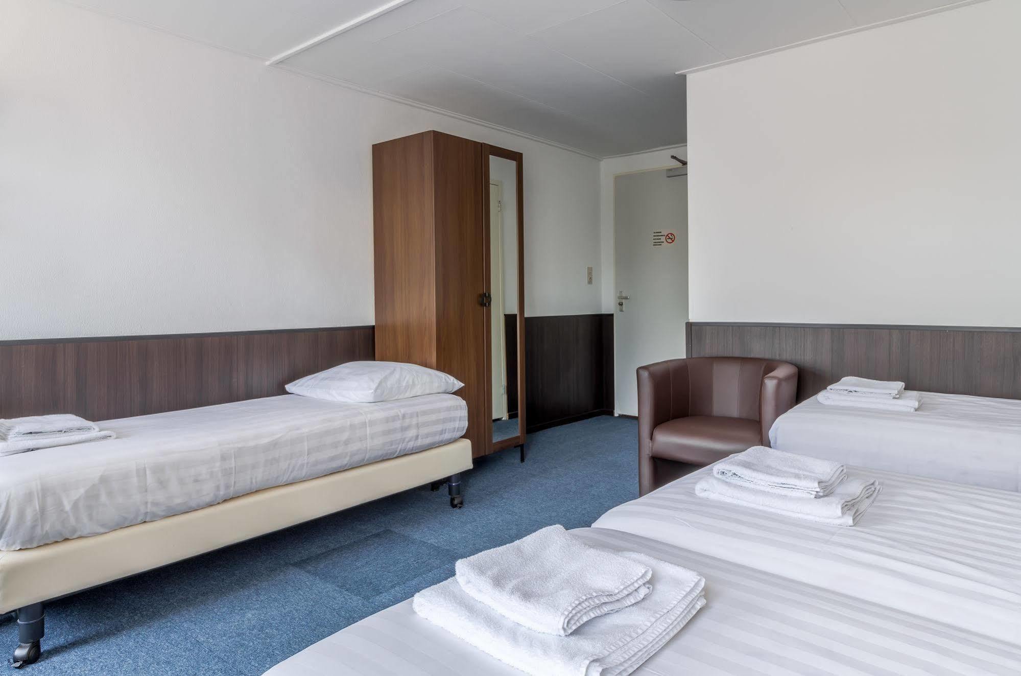 Hotel Randenbroek アーメルスフォールト エクステリア 写真
