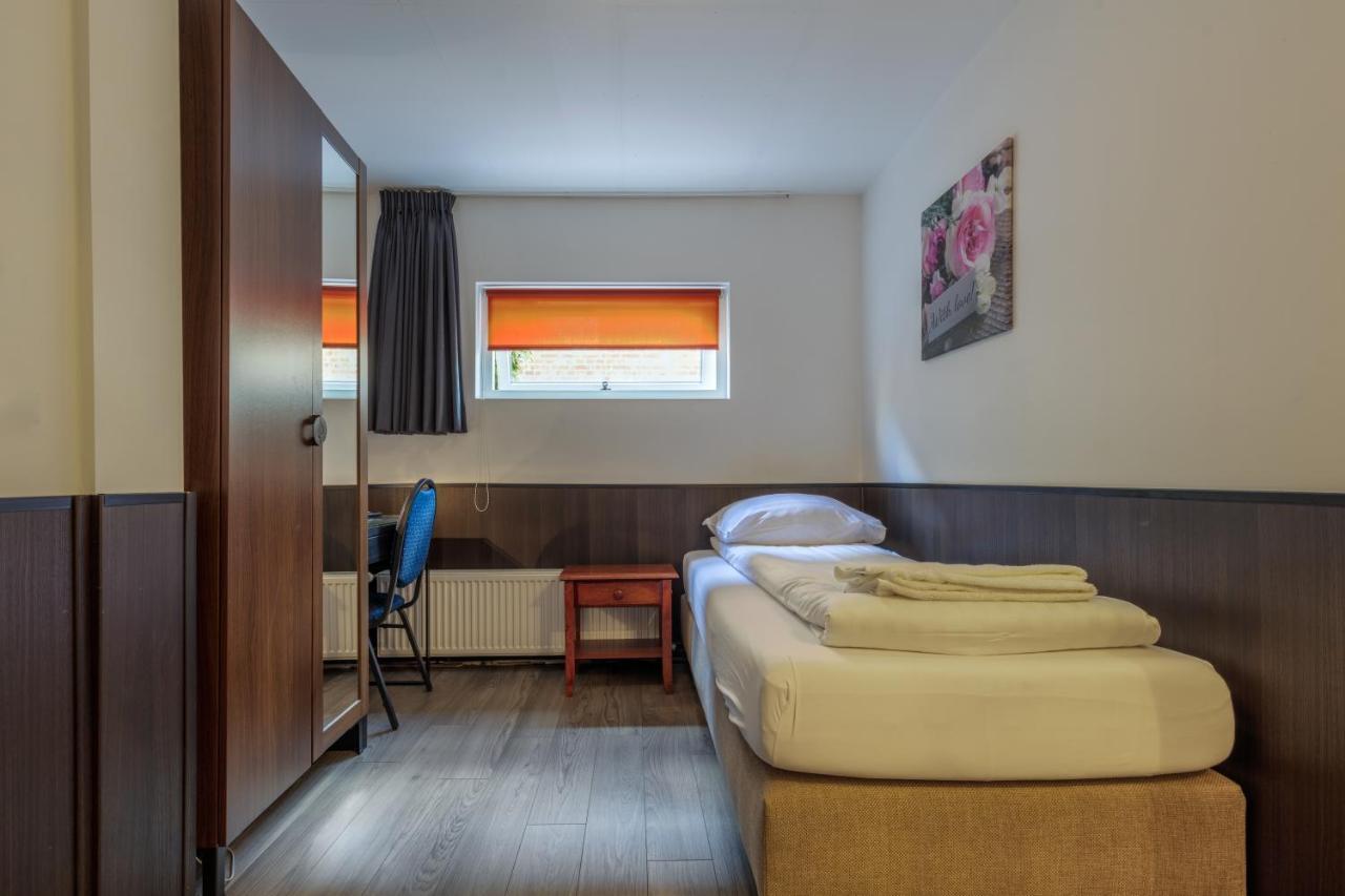 Hotel Randenbroek アーメルスフォールト エクステリア 写真